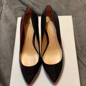 Gianni Bini Black and Gold Wedge